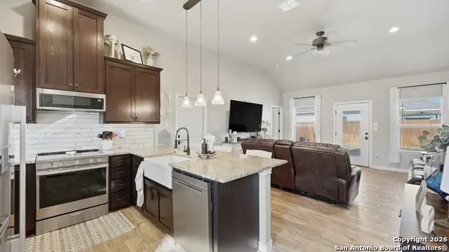 230 Navarro Crossing # 6-B, Seguin, TX 78155 - #1