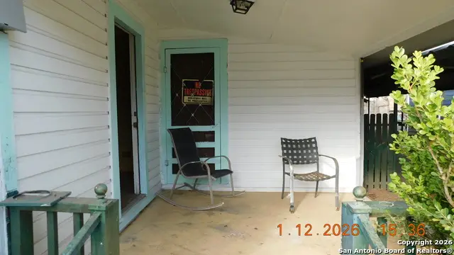 522 Avenue B, Poteet, TX 78065 - Image #3