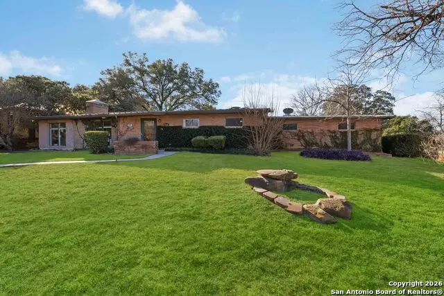 800 Eventide, Terrell Hills, TX 78209 - #2