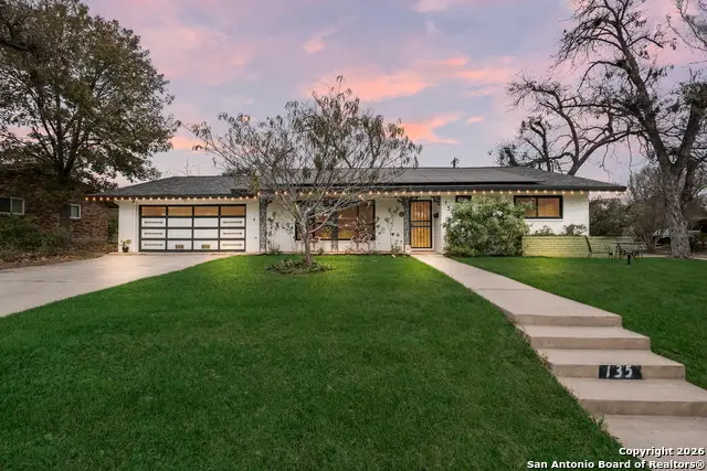 135 Meadowood Ln, San Antonio, TX 78216 - Image #1