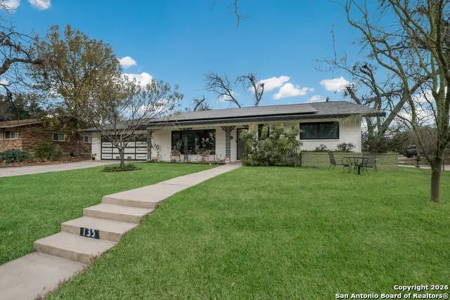 135 Meadowood Ln, San Antonio, TX 78216 - Image #2