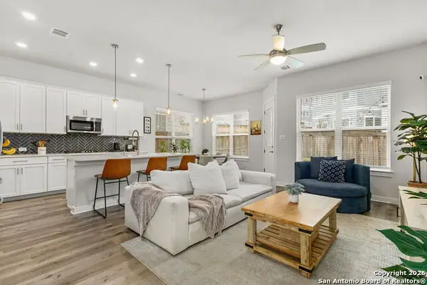 5843 Whitby #UNIT 33, San Antonio, TX 78240