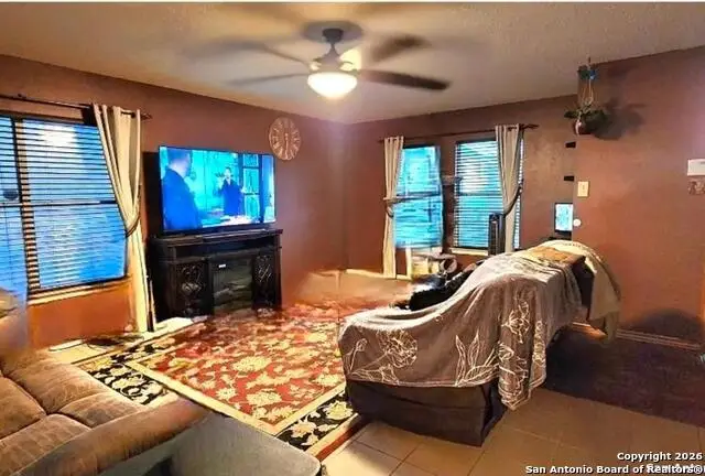 7042 Congressional, San Antonio, TX 78244 - Image #2