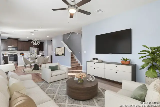 21018 Chestnut Cove, San Antonio, TX 78266 - Image #2