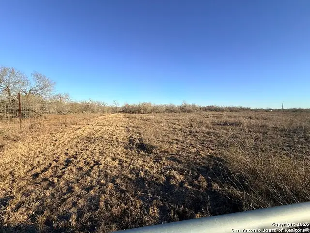 6093 Leal, Pleasanton, TX 78064 - Image #3