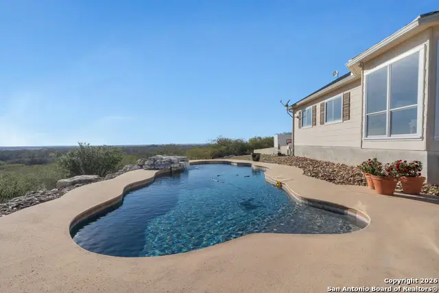 3239 County Road 467, Devine, TX 78016 - #1