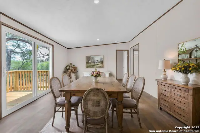 5759 County Road 422, Pleasanton, TX 78064 - Image #3