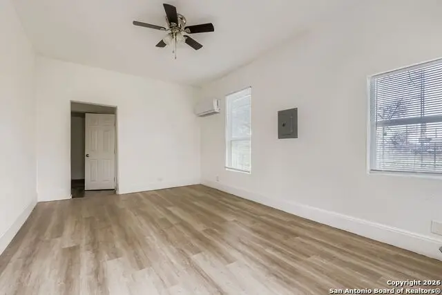 102 Aganier, San Antonio, TX 78212 - Image #2