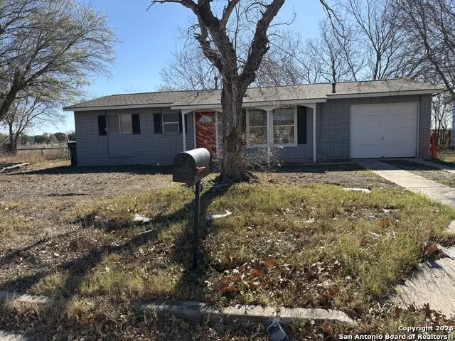 502 W Aviation Blvd, Universal City, TX 78148 - Image #1