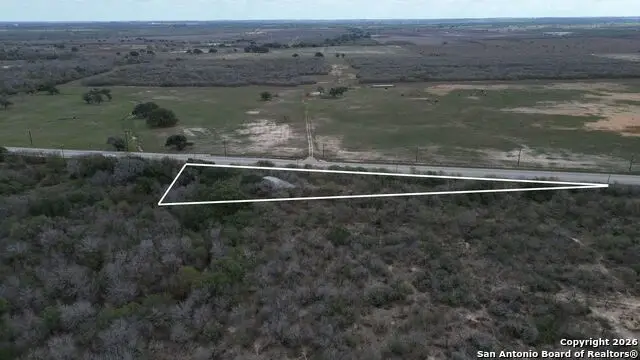 16583 State Highway 80, Gillett, TX 78116 - #1