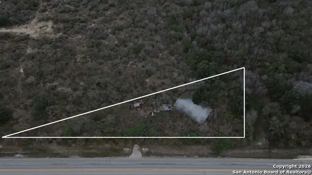 16583 State Highway 80, Gillett, TX 78116 - #2