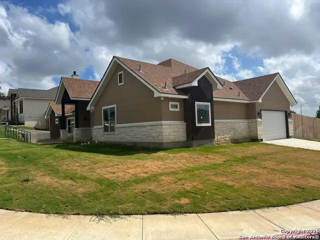 2710 Royalwood, New Braunfels, TX 78132 - #2