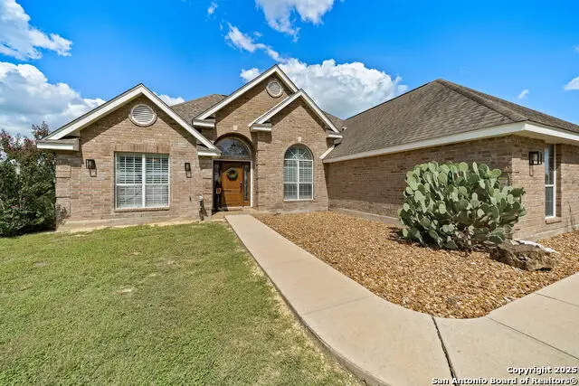 788 County Road 140, Floresville, TX 78114 - Image #2