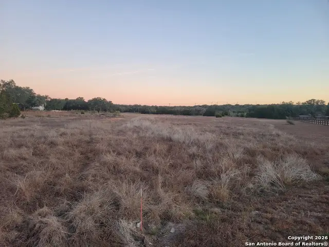 811 Serene Waters, Spring Branch, TX 78070 - Image #1