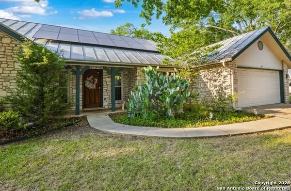 101 Country, Castroville, TX 78009