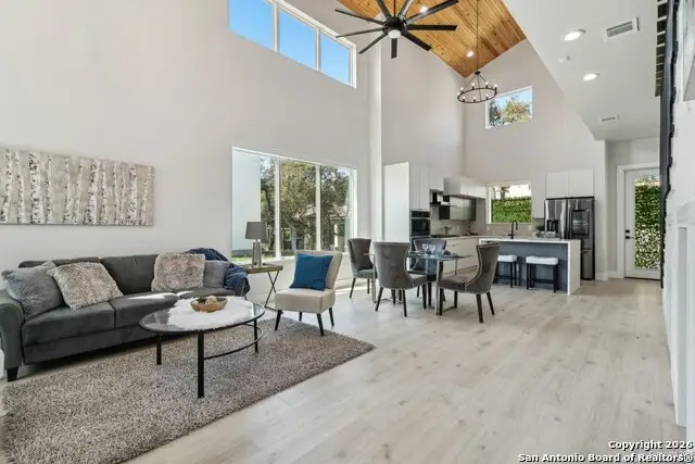 2535 Manor Heights, San Antonio, TX 78231 - Image #2