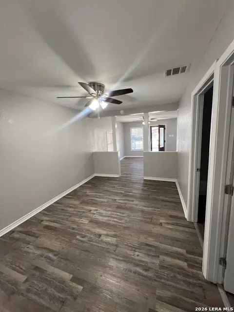 909 W Crockett, Beeville, TX 78102 - Image #3