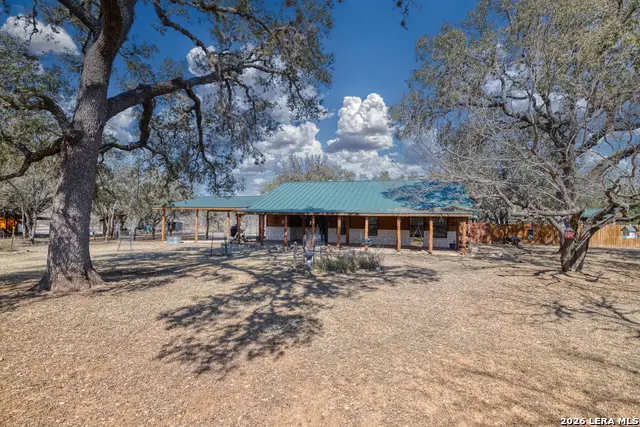 119 Kahn, Rio Frio, TX 78879 - #1