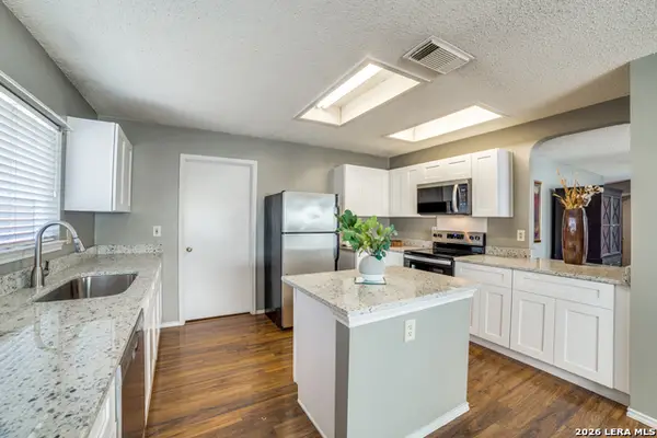 8115 Stagwood Hill, San Antonio, TX 78254