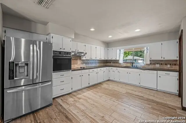 104 Westwood, Kerrville, TX 78028 - #3