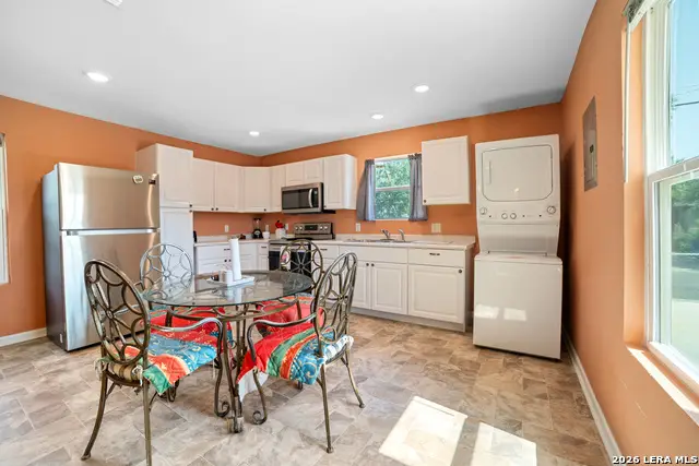 232 Hobart, San Antonio, TX 78237 - #2