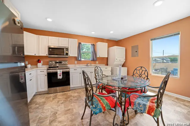 232 Hobart, San Antonio, TX 78237 - #3