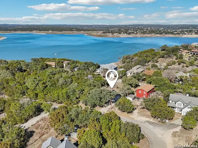 850 Riviera Drive, Canyon Lake, TX 78133 - Image #2
