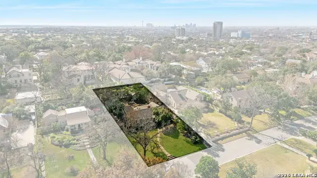 316 Elizabeth Rd, Terrell Hills, TX 78209 - #2