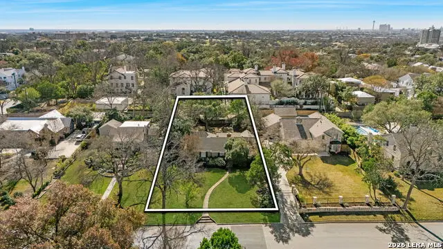 316 Elizabeth Rd, Terrell Hills, TX 78209 - #3