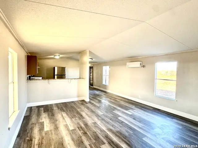 2811 County Road 467, Devine, TX 78016 - #3