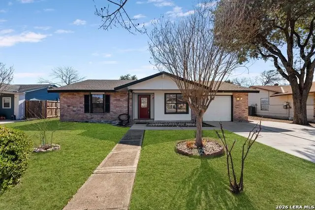 8610 Bravo Valley St, San Antonio, TX 78227 - Image #1