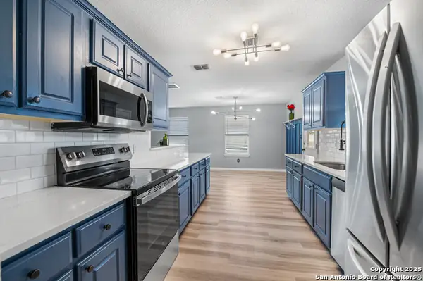 5742 Butch Cyn, San Antonio, TX 78252