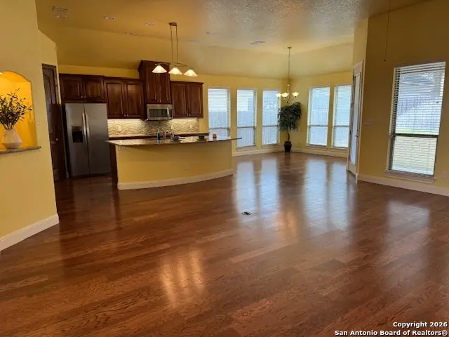 2712 Crest Ridge Drive, New Braunfels, TX 78132 - Image #2