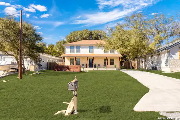 1535 Bonnyview Dr, Canyon Lake, TX 78133