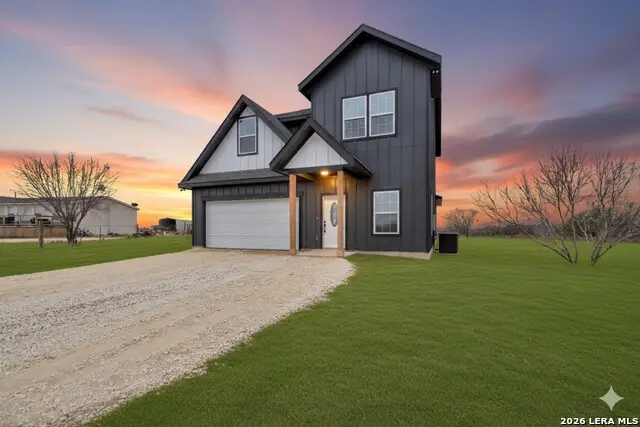 355 County Road 2646, Moore, TX 78057 - Image #2