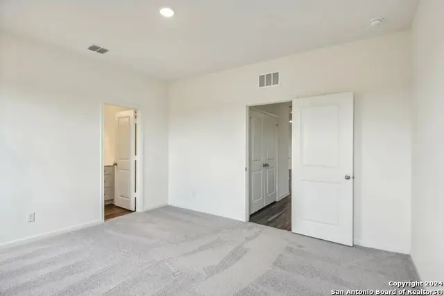 10617 Tufted Court, Adkins, TX 78101 - Image #3