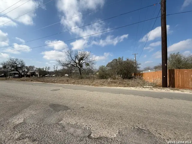 225 County Road 3820, San Antonio, TX 78253 - #2