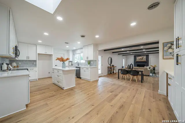 355 Donella, Hollywood Park, TX 78232 - #1