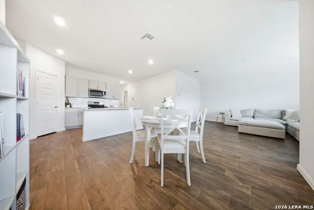 323 Elephants Ear, New Braunfels, TX 78130 - #1