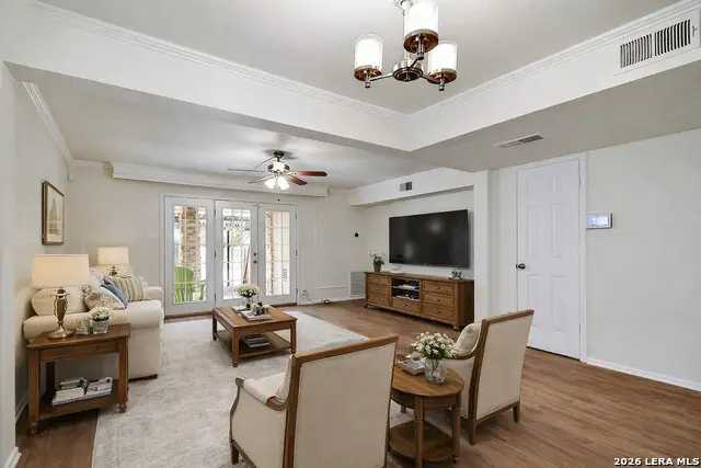 122 E Terra Alta #7, San Antonio, TX 78209 - Image #2