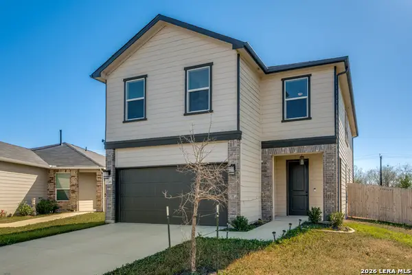 13246 Lorena Ochoa, San Antonio, TX 78221
