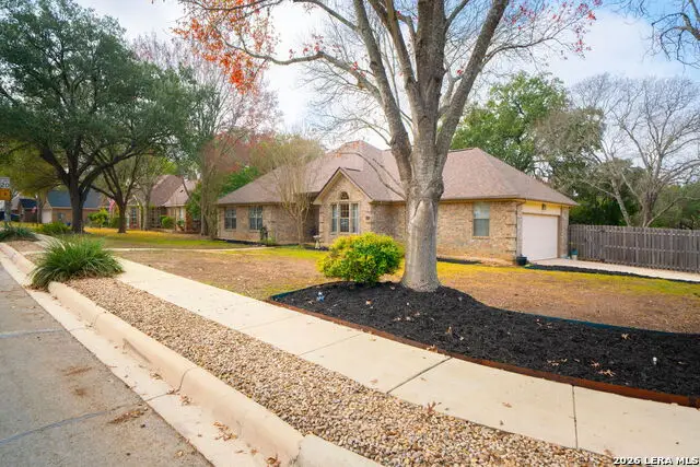 3017 Greenshire Dr, Schertz, TX 78154 - #2