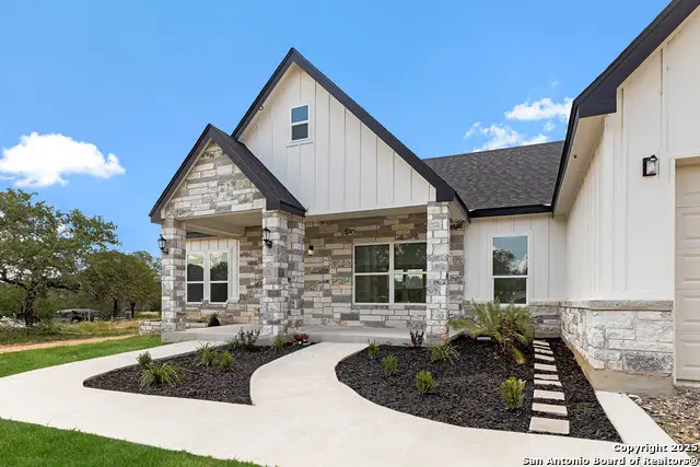 120 County Road 6852, Lytle, TX 78052 - #2