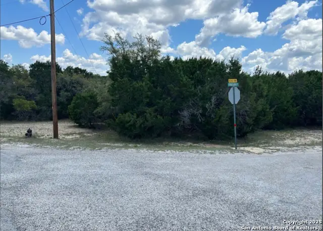 LOT #70 Forest Oaks, Lakehills, TX 78063 - Image #3