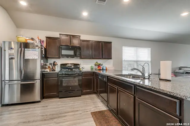 927 Watson Way, San Antonio, TX 78221 - Image #3