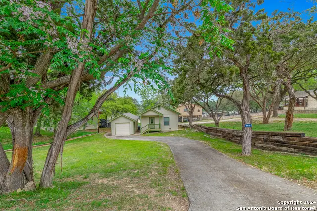 165 Lookout Drive, Lakehills, TX 78063 - Image #2