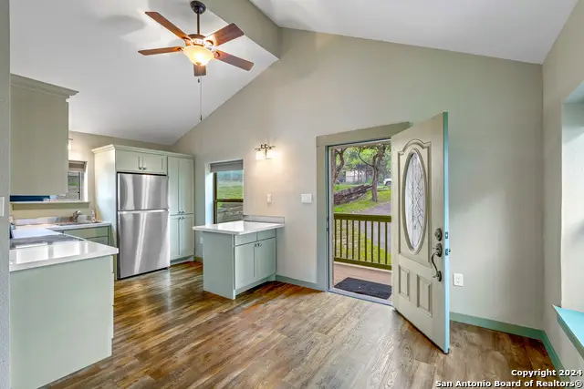 165 Lookout Drive, Lakehills, TX 78063 - Image #3