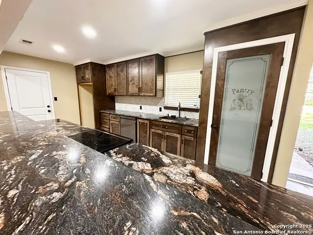 2918 Chisholm Trail, San Antonio, TX 78217 - Image #3