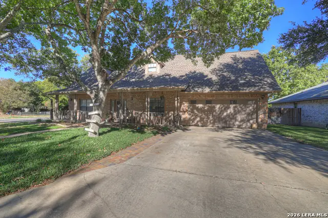 1074 Camellia, New Braunfels, TX 78130 - #2