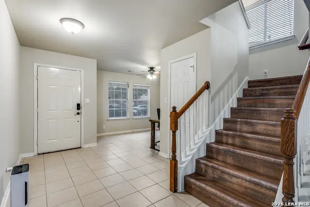 8903 Oakwood Ct, San Antonio, TX 78240 - Image #3